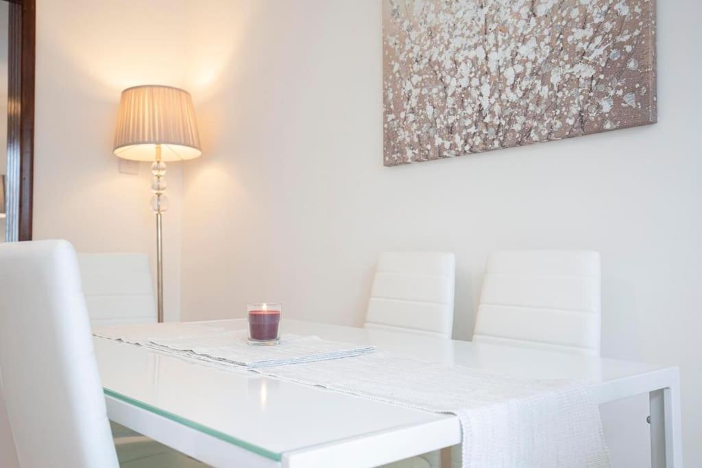 Villa 3 Bed House/Garden/Wi-Fi/Parking/Central Location à Guildford Extérieur photo